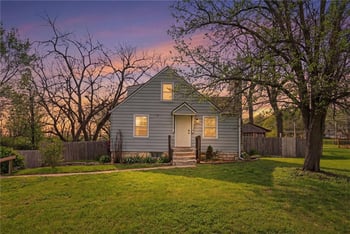 3032 N 63rd St, Kansas City, KS 66104