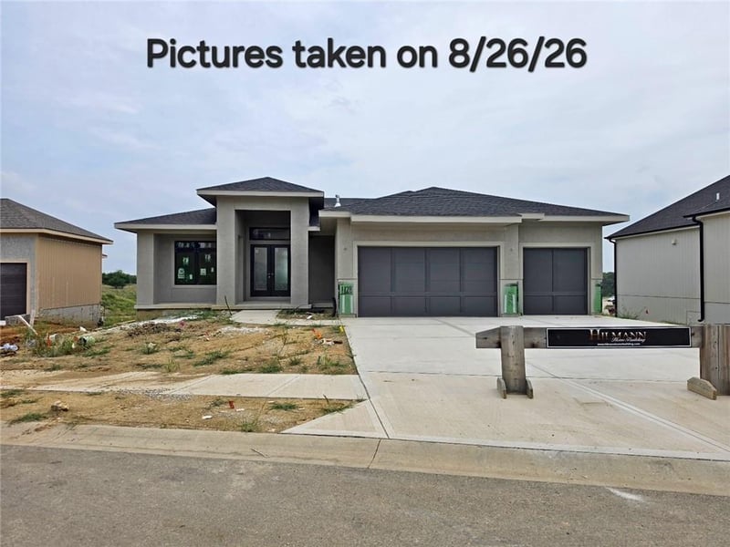 11283 S Sunray Dr, Olathe, KS 66061