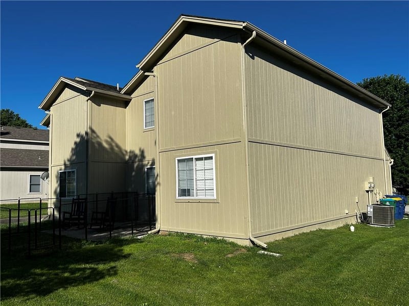 10609-11 E Maple Ave, Peculiar, MO 64078