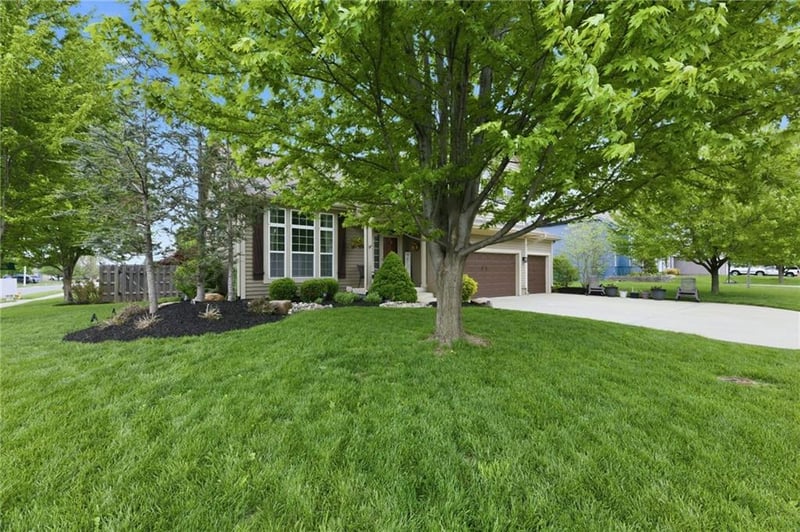 500 Cheyenne St, Gardner, KS 66030