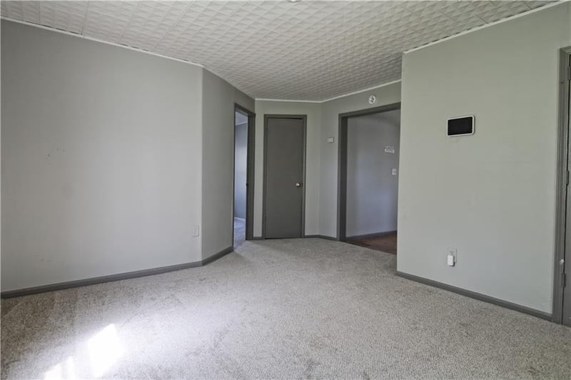 1024 Lincoln St, St Joseph, MO 64501