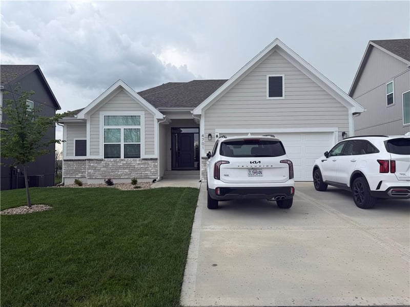 4701 85th Ter, Kansas City, MO 64156