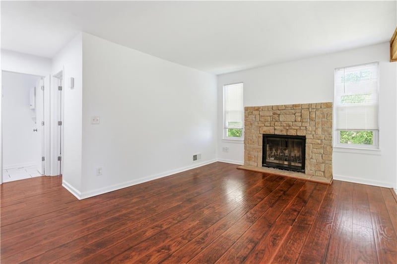 1906 Lawrence Ct, Kansas City, KS 66103