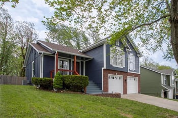 6505 Mokane Ct, Kansas City, MO 64151