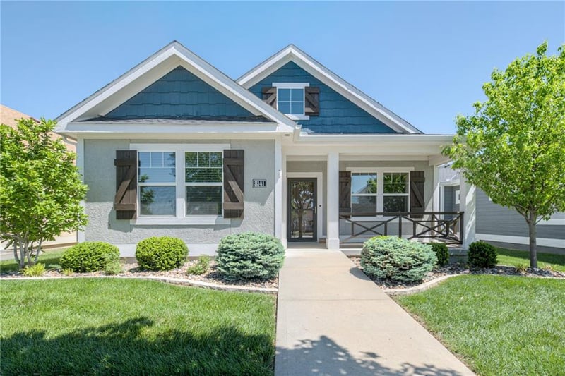 8141 Farley Ave, Kansas City, MO 64158