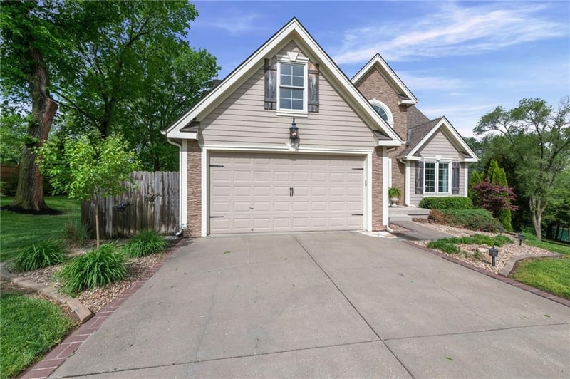 15870 N Amity St, Platte City, MO 64079