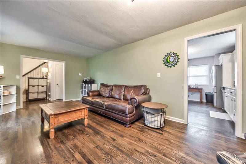 404 Winterbrooke Dr, Olathe, KS 66062