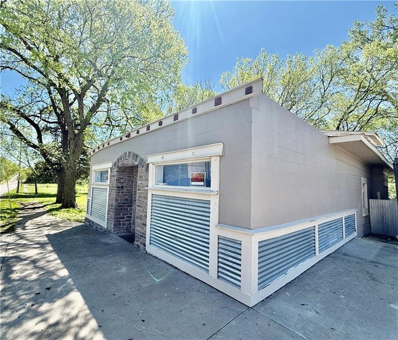 1239 South St, Independence, MO 64050