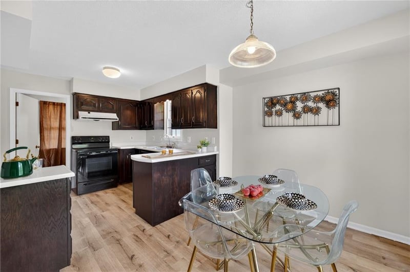 725 Shawn Dr, Jefferson City, MO 65109