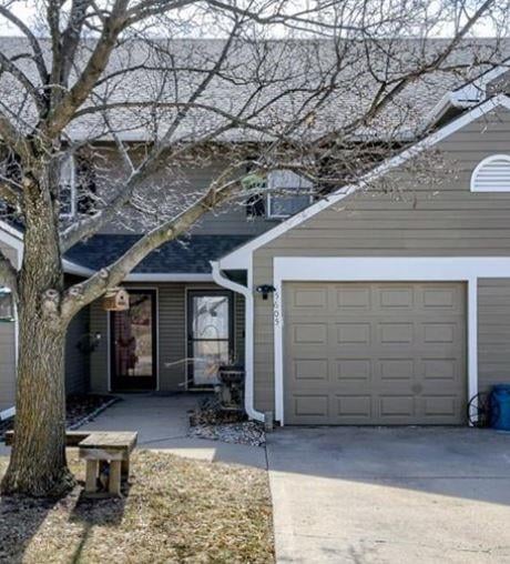 5605 66th Ter, Kansas City, MO 64151