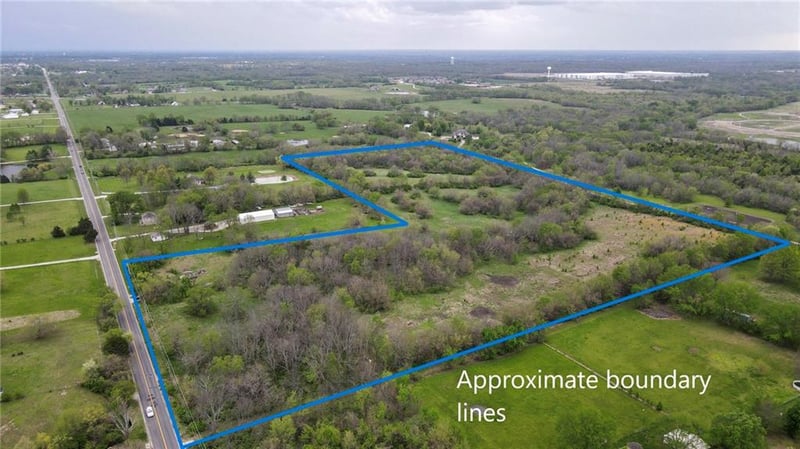 School Rd, Raymore, MO 64083