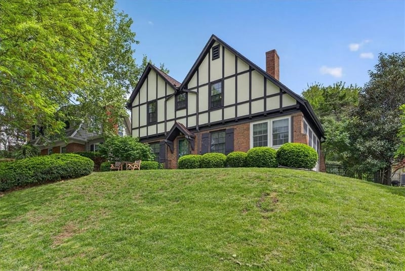 4947 State Line Rd, Kansas City, MO 64112