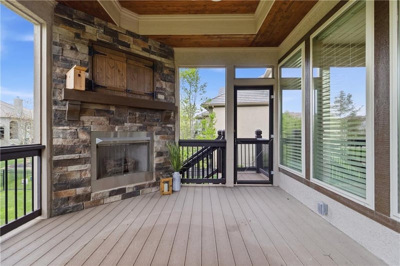 11604 164th Pl, Overland Park, KS 66221