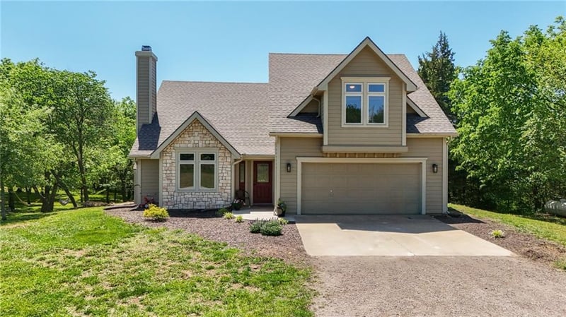 881 1928 Rd, Lecompton, KS 66050