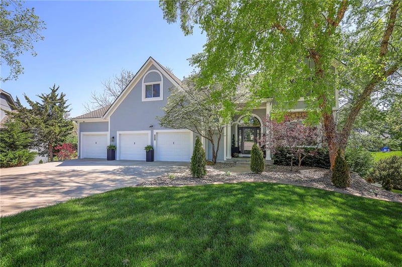 4801 NW 87th St, Kansas City, MO 64154