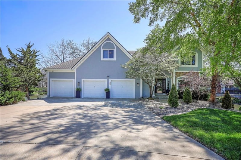 4801 NW 87th St, Kansas City, MO 64154