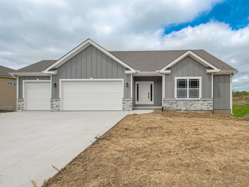 16810 124th St, Platte City, MO 64079