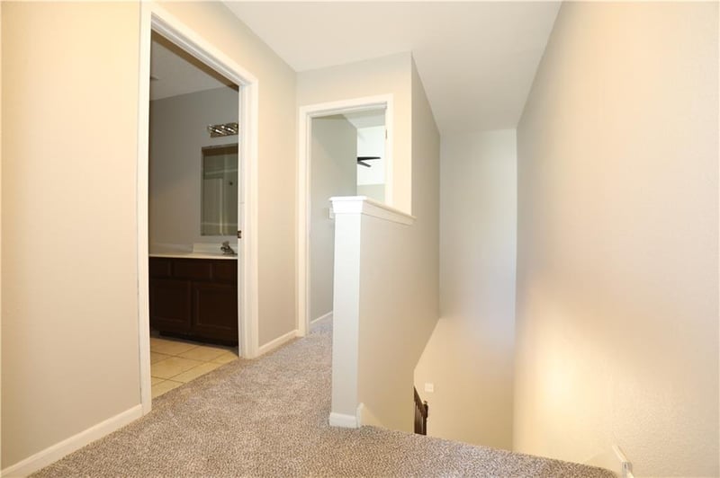 5635 Sunrise Meadow Cir, Lee's Summit, MO 64064