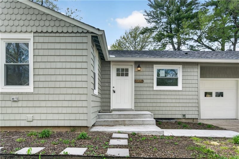 5105 73rd St, Prairie Village, KS 66208