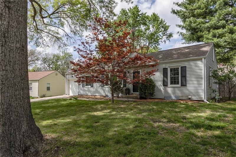 4600 54th Ter, Roeland Park, KS 66205