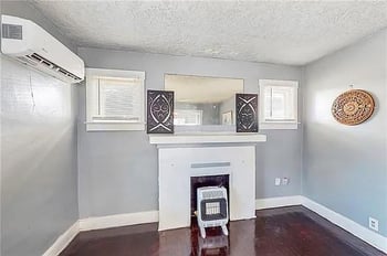 4028 E 68th Ter, Kansas City, MO 64132
