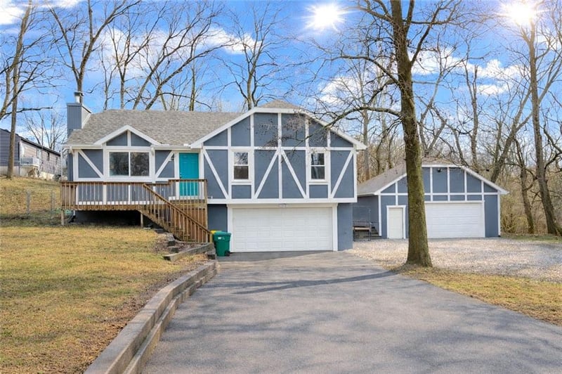 4211 Leavenworth Rd, Kansas City, KS 66104