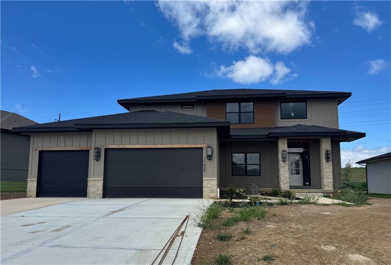11427 Rye Dr, Kearney, MO 64060