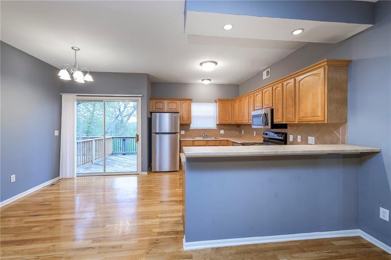 10410 45th Ter, Kansas City, MO 64133