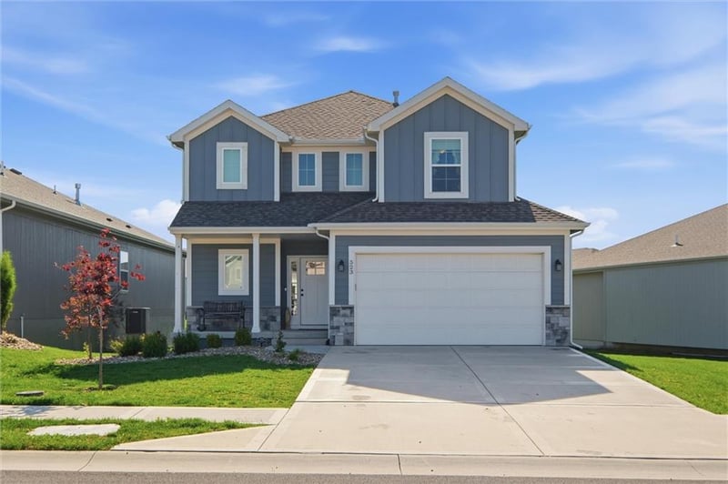 523 110th St, Kansas City, MO 64155