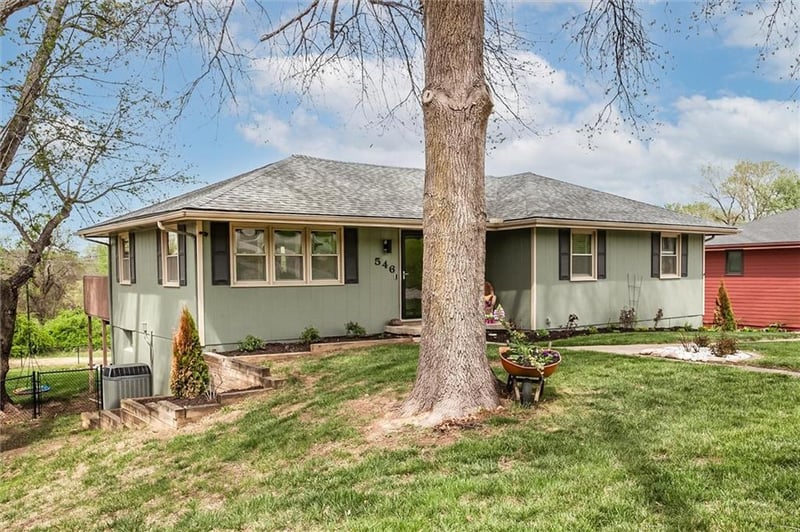546 Mcdonald Rd, Leavenworth, KS 66048