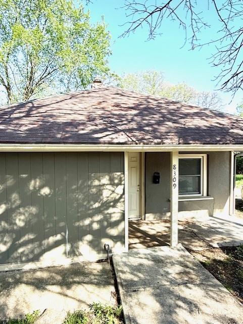 8309 Wabash Ave, Kansas City, MO 64132