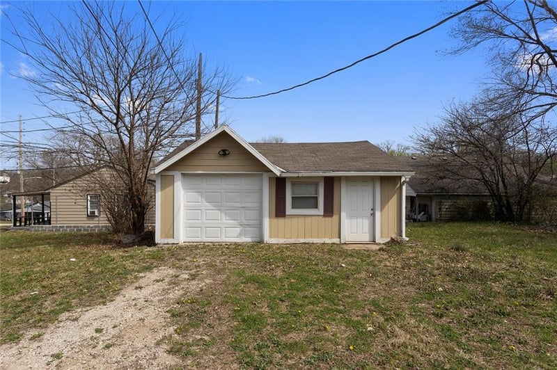 1825 47th St, Kansas City, KS 66102