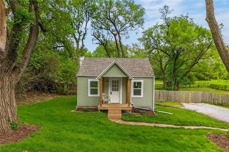 5915 Marion Ave, Kansas City, MO 64133