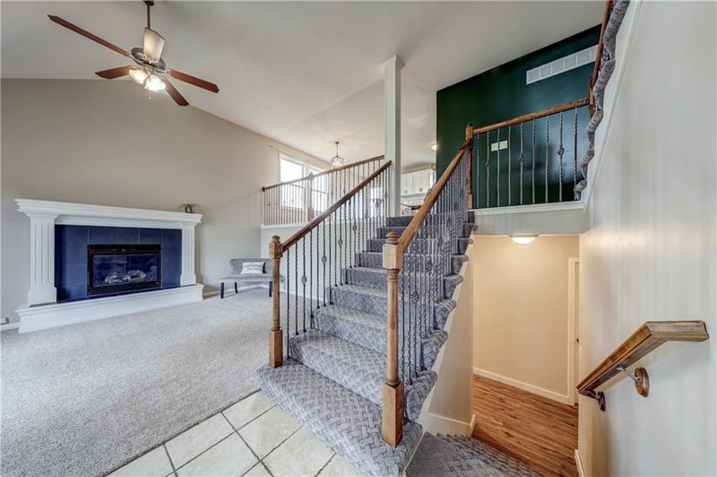 3725 152nd Ct, Basehor, KS 66007