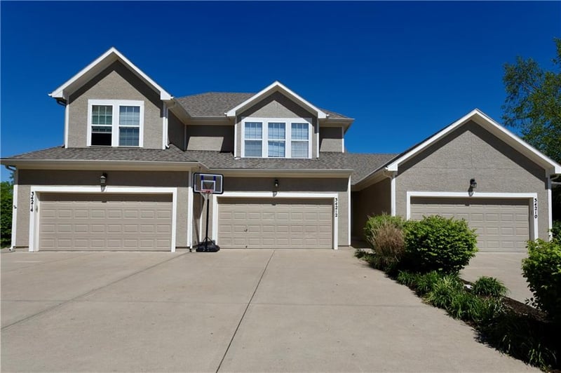 34212 90th Cir, De Soto, KS 66018