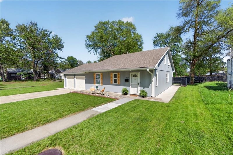 2901 50th St, Kansas City, KS 66106