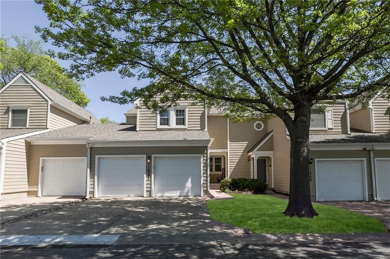 11905 Centennial Park St, Overland Park, KS 66213
