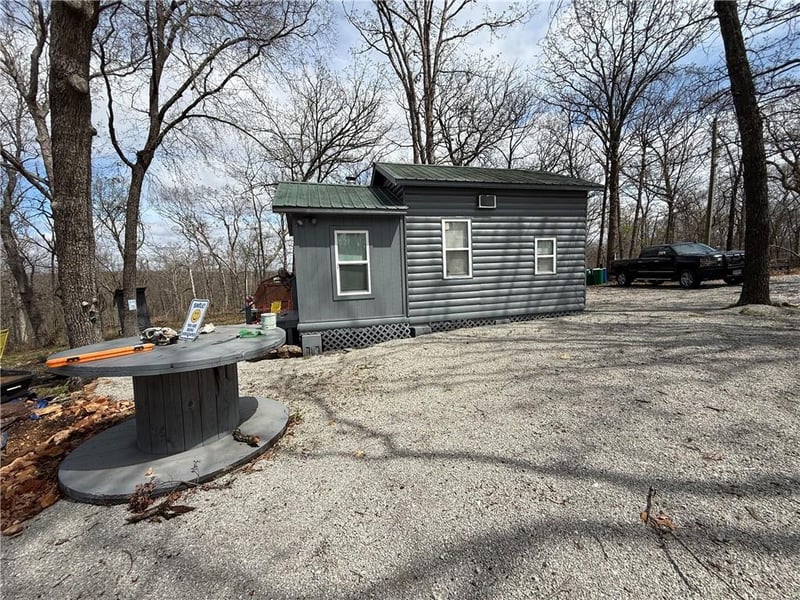 991 976 Rd, Deepwater, MO 64740