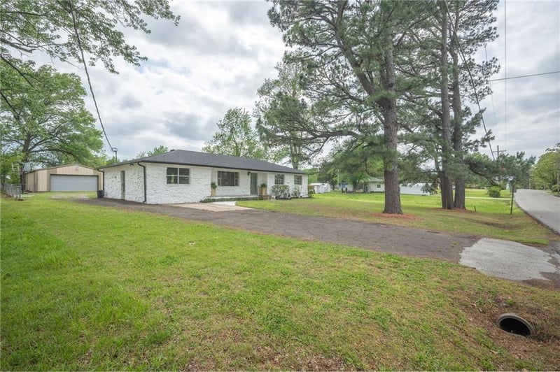 624 21st St, Galena, KS 66739