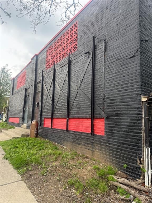 5528 Prospect Ave, Kansas City, MO 64130