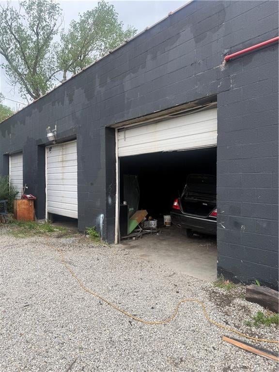 5528 Prospect Ave, Kansas City, MO 64130