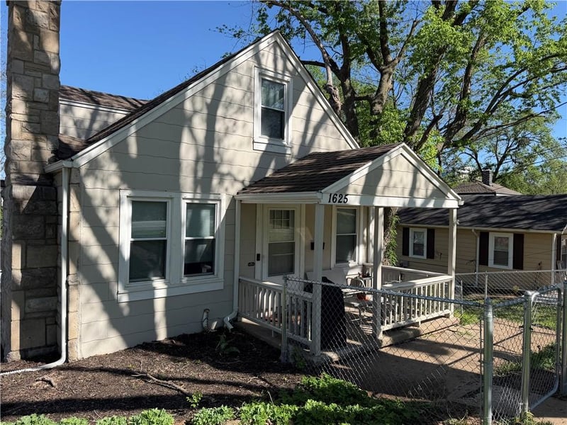 1625 42nd St, Kansas City, KS 66106