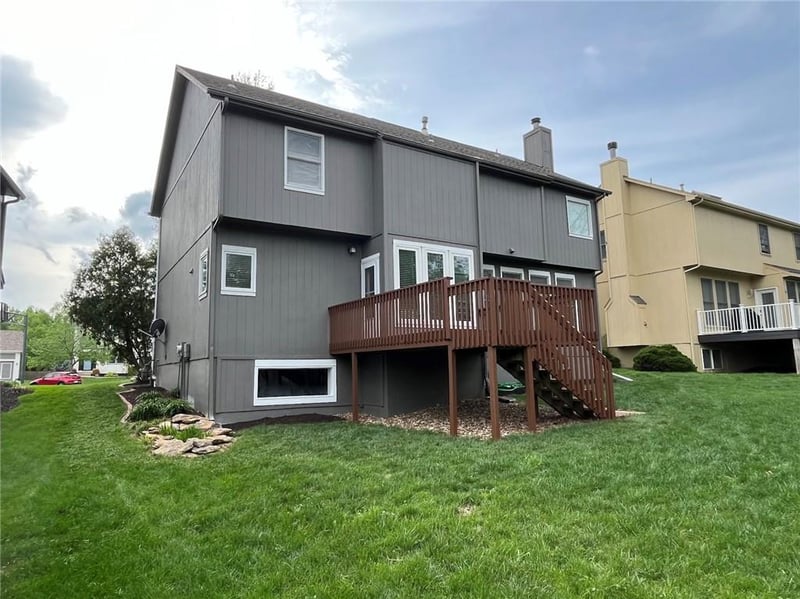 12129 Hardy St, Overland Park, KS 66213