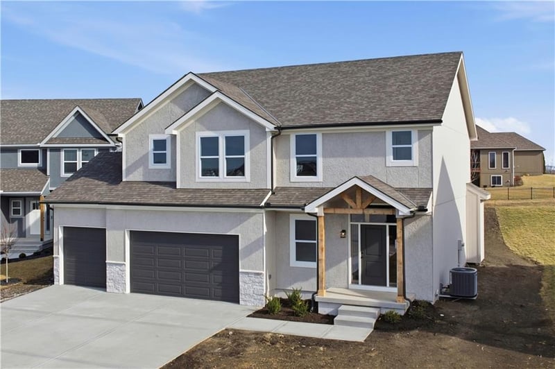 8012 Hoot Owl St, Blue Springs, MO 64014
