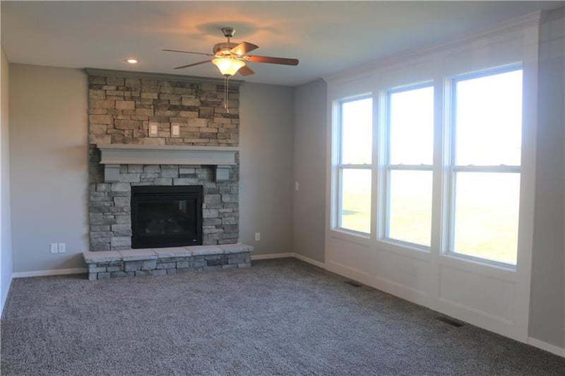 2259 Elm St, Olathe, KS 66061