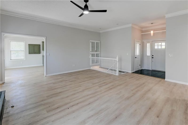 4300 Blue Jay Cir, Lee's Summit, MO 64064