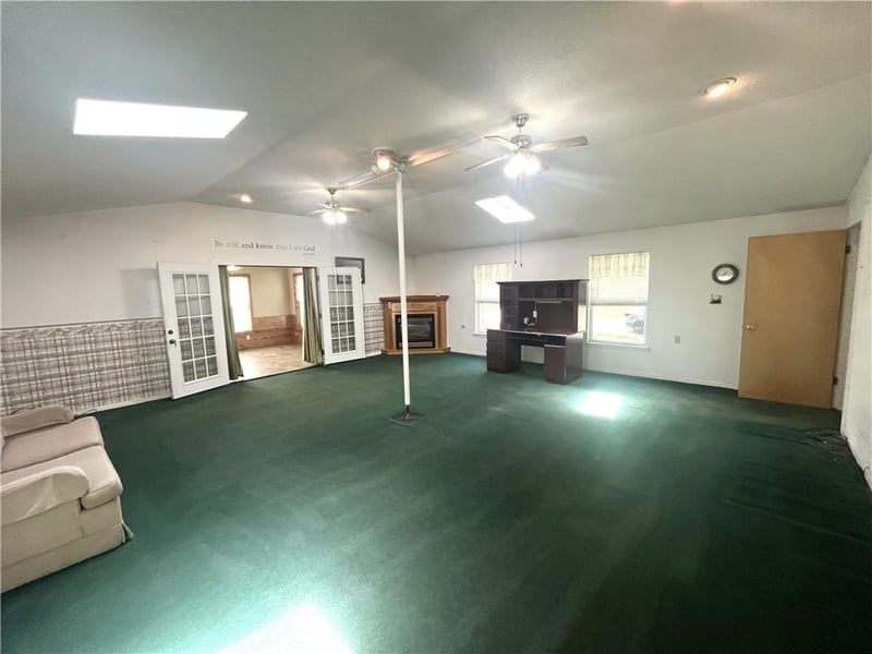 1703 Harrison Ave, Sedalia, MO 65301