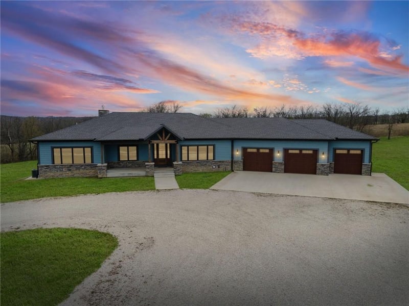 47210 K Hw, Norborne, MO 64668