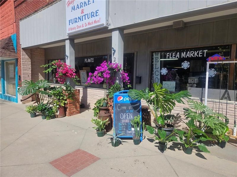 120 Main St, Independence, KS 67301