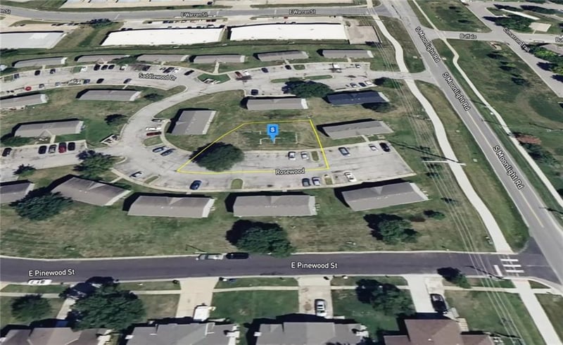 836 Rosewood St, Gardner, KS 66030